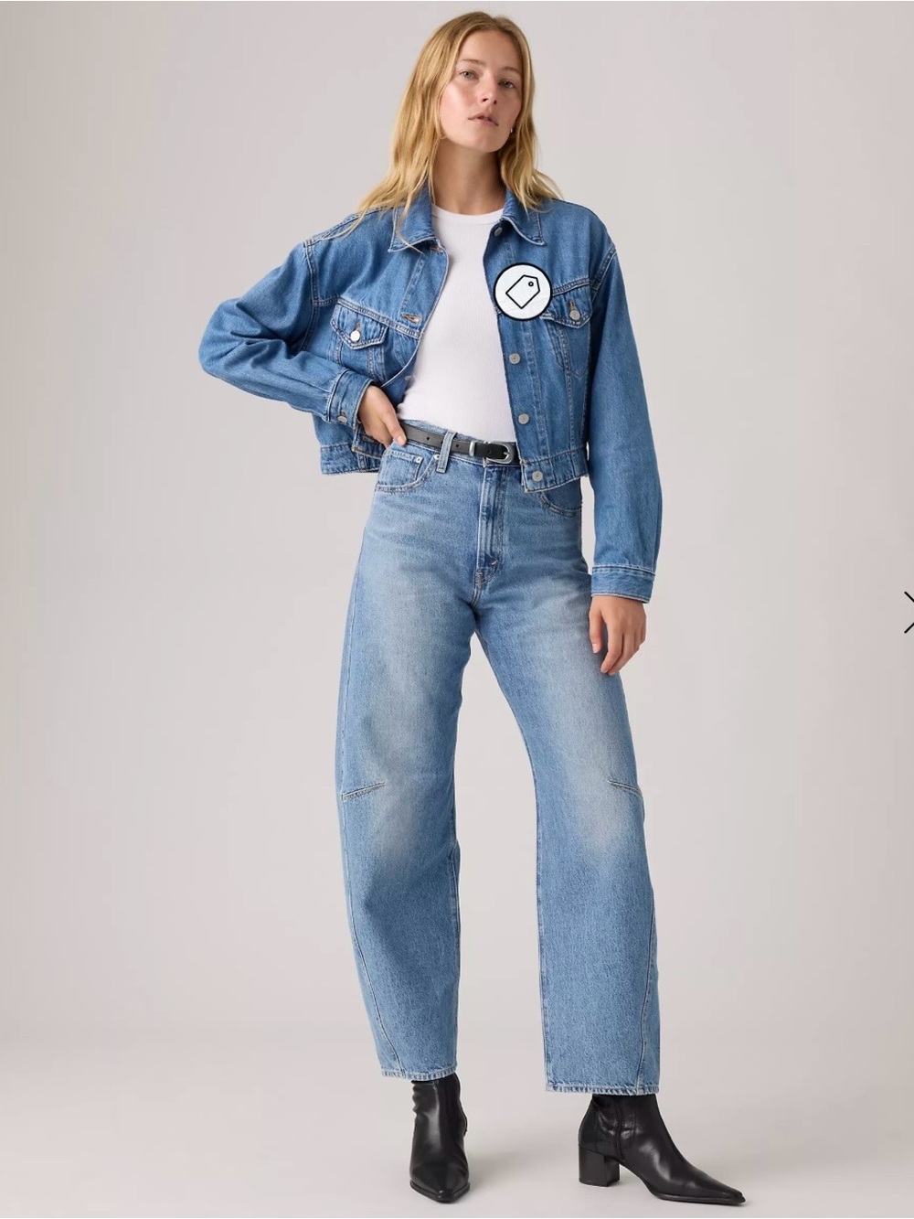 Levi's® Women's Cinch Barrel Jeans - in Let Love In wash size 31